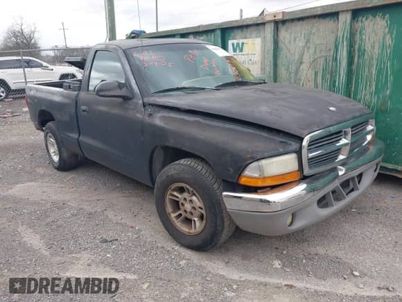 1998 Dodge Dakota SLT z VIN 1B7FL26X5WS635679, wystawiony jako IAAI lot #41688137 z przebiegiem 269 908 mil mil oraz . Historia ofert i sprzedaży dostępna na DreamBid. Obrazek 1.