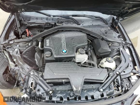 2014 BMW 4 Series 428i xDrive с VIN WBA3T1C53EPS98444, выставлен на аукционе Copart как лот 47789445 с пробегом 70 271 миль миль и Списание • Salvage title. История ставок и продаж доступна на DreamBid. Изображение 11.