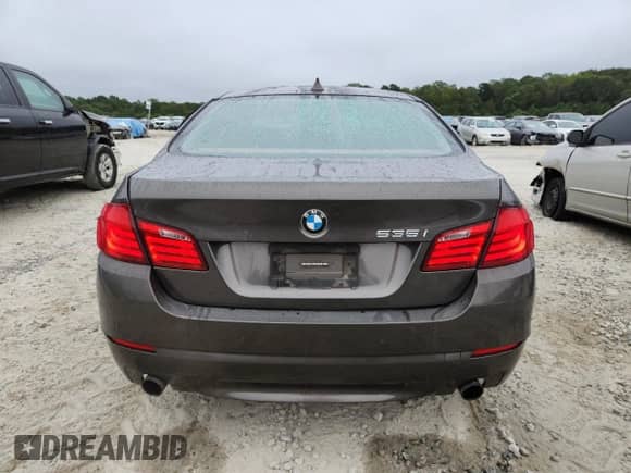 2011 BMW 5 Series 535i с VIN WBAFR7C59BC608419, выставлен на аукционе Copart как лот 85302305 с пробегом 118 703 миль миль и Списание • Salvage title. История ставок и продаж доступна на DreamBid. Изображение 6.