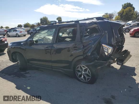 2019 Subaru Forester Premium z VIN JF2SKAEC0KH515226, wystawiony jako Copart lot #81332635 z przebiegiem 87 891 mil mil oraz Szkoda całkowita • Salvage title. Historia ofert i sprzedaży dostępna na DreamBid. Obrazek 2.