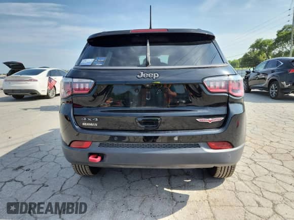 2017 Jeep Compass Trailhawk with VIN 3C4NJDDB6HT641433, listed as a Copart auction lot 65556115 with 62,150 mi miles and Salvage title. Bid and sale history available at DreamBid. Image 6.