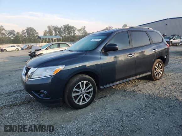 2016 Nissan Pathfinder S with VIN 5N1AR2MN6GC601025, listed as a Copart auction lot 81320765 with 169,890 mi miles and Salvage title. Bid and sale history available at DreamBid. Image 1.