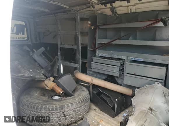 2008 Chevrolet Express Cargo с VIN 1GCHG39C581110285, выставлен на аукционе Copart как лот 54965085 с пробегом 185 662 миль миль и Чистый • Clean title. История ставок и продаж доступна на DreamBid. Изображение 11.