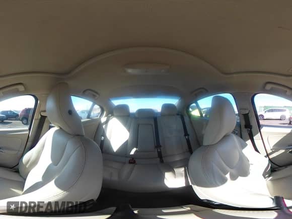 2015 Volvo S60 T5 Premier с VIN YV1612TB3F1309765, выставлен на аукционе IAAI как лот 42108221 с пробегом 103 874 миль миль и . История ставок и продаж доступна на DreamBid. Изображение 18.