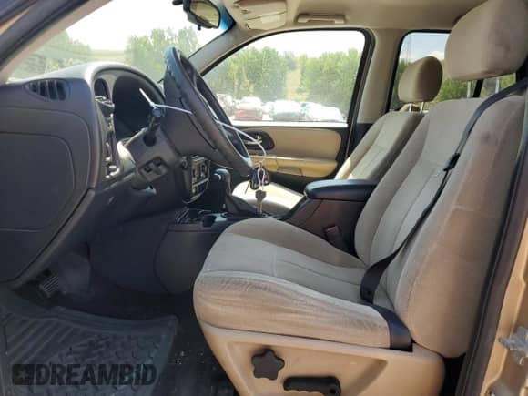 2005 Chevrolet TrailBlazer LS с VIN 1GNDT13S952343243, выставлен на аукционе Copart как лот 64467135 с пробегом 146 723 миль миль и Чистый • Clean title. История ставок и продаж доступна на DreamBid. Изображение 7.