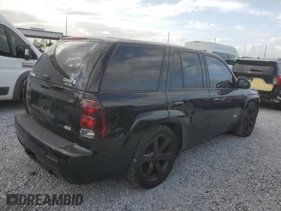 2006 Chevrolet TrailBlazer LT with VIN 1GNES13H762287669, listed as a Copart auction lot 84381435 with 186,891 mi miles and Salvage title. Bid and sale history available at DreamBid. Image 3.