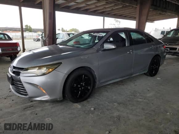 2015 Toyota Camry LE с VIN 4T1BD1FK8FU168333, выставлен на аукционе Copart как лот 84587885 с пробегом 421 265 миль миль и Чистый • Clean title. История ставок и продаж доступна на DreamBid. Изображение 1.