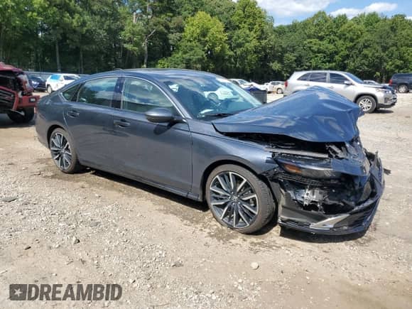 2023 Honda Accord Touring with VIN 1HGCY2F85PA002721, listed as a Copart auction lot 70466515 with 18,040 mi miles and Salvage title. Bid and sale history available at DreamBid. Image 4.