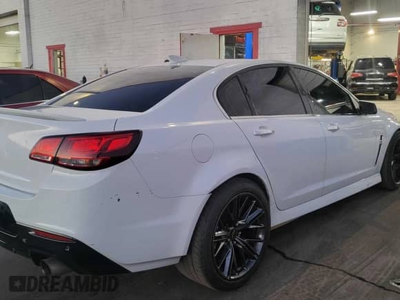 2015 Chevrolet SS с VIN 6G3F15RW8FL105178, выставлен на аукционе Copart как лот 78088154 с пробегом 66 631 миль миль и Чистый • Clean title. История ставок и продаж доступна на DreamBid. Изображение 4.