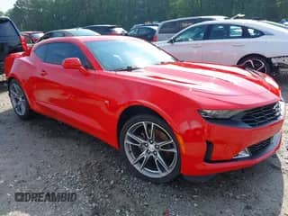 2019 Chevrolet Camaro 2LT с VIN 1G1FD1RSXK0121980, выставлен на аукционе IAAI как лот 42269804 с пробегом 64 631 миль миль и . История ставок и продаж доступна на DreamBid. Изображение 1.