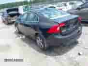 2015 Volvo S60 T5 Premier с VIN YV1612TK4F1353628, выставлен на аукционе IAAI как лот 42437664 с пробегом 184 076 миль миль и . История ставок и продаж доступна на DreamBid. Изображение 3.
