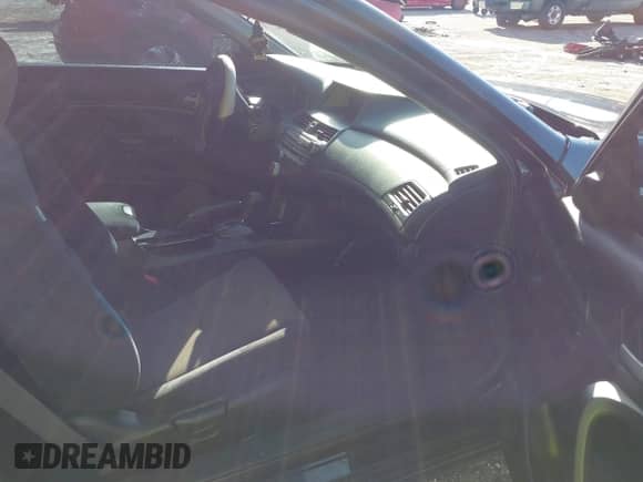 2009 Honda Accord LX-S with VIN 1HGCS12389A003984, listed as a IAAI auction lot 43462517 with 153,043 mi miles and . Bid and sale history available at DreamBid. Image 5.