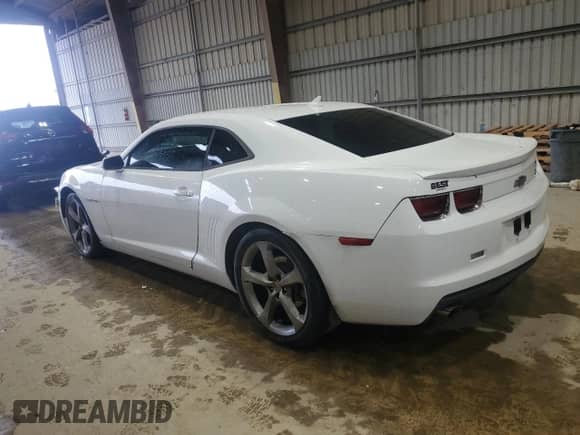 2013 Chevrolet Camaro LT with VIN 2G1FB1E30D9142625, listed as a Copart auction lot 84789905 with 224,269 mi miles and Salvage title. Bid and sale history available at DreamBid. Image 2.
