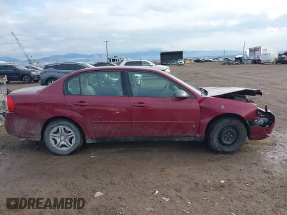 2007 Chevrolet Malibu 1LS z VIN 1G1ZS58F77F231954, wystawiony jako IAAI lot #40919673 z przebiegiem 172 545 mil mil oraz . Historia ofert i sprzedaży dostępna na DreamBid. Obrazek 14.