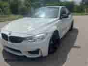 2015 BMW M3 z VIN WBS3C9C58FP804958, wystawiony jako Copart lot #70424075 z przebiegiem 118 820 mil mil oraz Szkoda całkowita • Salvage title. Historia ofert i sprzedaży dostępna na DreamBid. Obrazek 2.