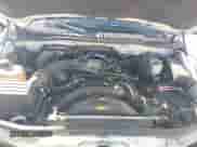 2005 Ford Explorer XLT z VIN 1FMZU73W45ZA16401, wystawiony jako IAAI lot #41487844 z przebiegiem 173 384 mil mil oraz . Historia ofert i sprzedaży dostępna na DreamBid. Obrazek 10.