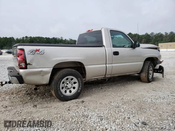 2006 Chevrolet Silverado 1500 Work Truck с VIN 3GCEK14V66G165728, выставлен на аукционе Copart как лот 61526273 с пробегом 212 701 миль миль и Списание • Salvage title. История ставок и продаж доступна на DreamBid. Изображение 3.