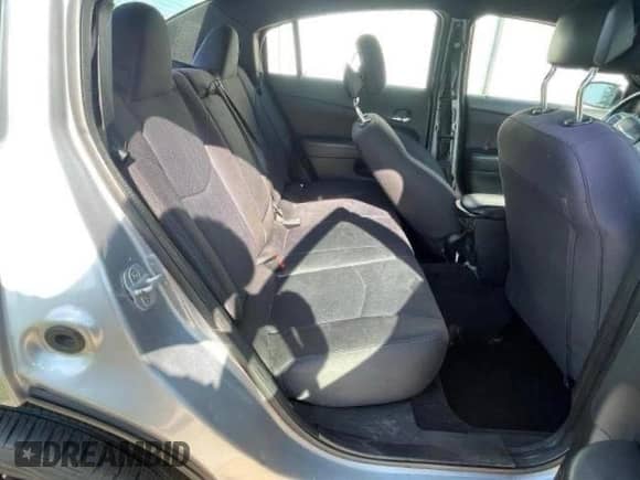 2013 Chrysler 200 Touring z VIN 1C3CCBBB8DN542314, wystawiony jako Copart lot #71565135 z przebiegiem Nie podano mil oraz Czysty tytuł • Clean title. Historia ofert i sprzedaży dostępna na DreamBid. Obrazek 6.