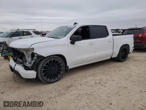 2022 Chevrolet Silverado 1500 LT with VIN 1GCPACEK2NZ635571, listed as a Copart auction lot 88725255 with Not provided miles and Salvage title. Bid and sale history available at DreamBid. Image 1.