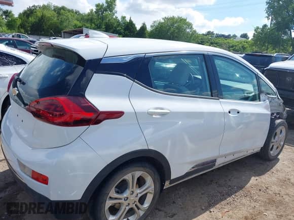 2020 Chevrolet Bolt EV LT с VIN 1G1FW6S02L4104942, выставлен на аукционе IAAI как лот 42582073 с пробегом 21 311 миль миль и . История ставок и продаж доступна на DreamBid. Изображение 14.