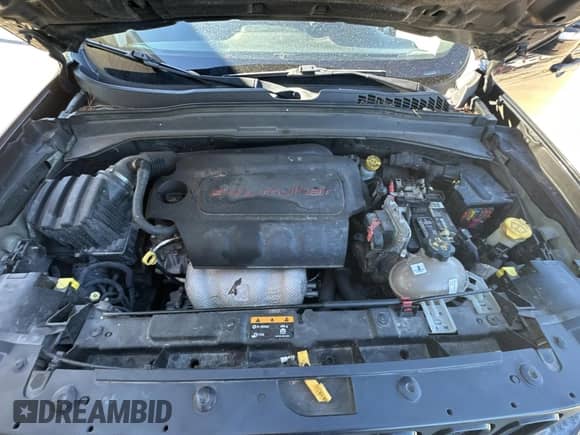 2018 Jeep Renegade Latitude with VIN ZACCJABB6JPG65463, listed as a Copart auction lot 82365444 with 147,703 mi miles and Clean title. Bid and sale history available at DreamBid. Image 7.