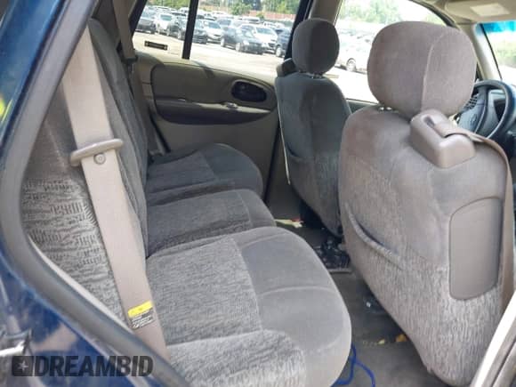 2002 Chevrolet TrailBlazer LS с VIN 1GNDT13S622437186, выставлен на аукционе IAAI как лот 42646255 с пробегом 209 255 миль миль и . История ставок и продаж доступна на DreamBid. Изображение 8.