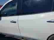 2020 Nissan Pathfinder SL z VIN 5N1DR2CN2LC607994, wystawiony jako IAAI lot #42828226 z przebiegiem 113 332 mil mil oraz . Historia ofert i sprzedaży dostępna na DreamBid. Obrazek 14.