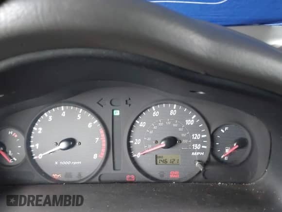 2001 Hyundai Santa Fe GLS z VIN KM8SC83D21U076418, wystawiony jako IAAI lot #43023821 z przebiegiem 146 121 mil mil oraz . Historia ofert i sprzedaży dostępna na DreamBid. Obrazek 7.