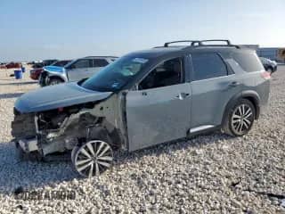 2022 Nissan Pathfinder Platinum with VIN 5N1DR3DK9NC207783, listed as a Copart auction lot 62761675 with 20,877 mi miles and Salvage title. Bid and sale history available at DreamBid. Image 1.