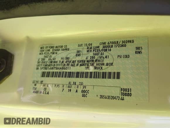 2005 Ford Econoline Cargo with VIN 1FTRE14W75HA86011, listed as a IAAI auction lot 42649719 with 176,639 mi miles and . Bid and sale history available at DreamBid. Image 9.