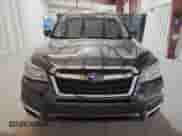 2018 Subaru Forester Premium z VIN JF2SJAGC0JH521624, wystawiony jako Copart lot #84973705 z przebiegiem 68 558 mil mil oraz Czysty tytuł • Clean title. Historia ofert i sprzedaży dostępna na DreamBid. Obrazek 5.