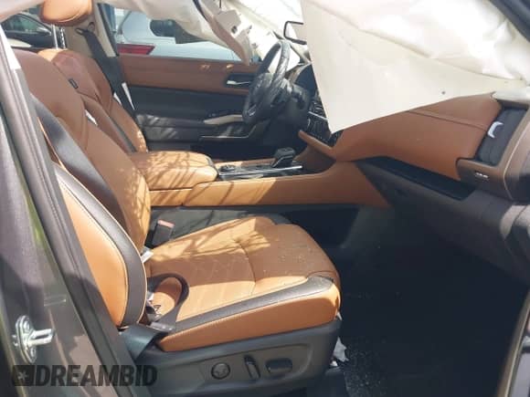 2023 Nissan Pathfinder Platinum с VIN 5N1DR3DK2PC273689, выставлен на аукционе IAAI как лот 42689922 с пробегом 18 326 миль миль и . История ставок и продаж доступна на DreamBid. Изображение 5.