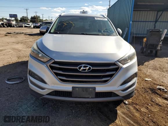 2016 Hyundai Tucson Limited z VIN KM8J3CA22GU204990, wystawiony jako Copart lot #85154345 z przebiegiem 88 439 mil mil oraz Czysty tytuł • Clean title. Historia ofert i sprzedaży dostępna na DreamBid. Obrazek 5.
