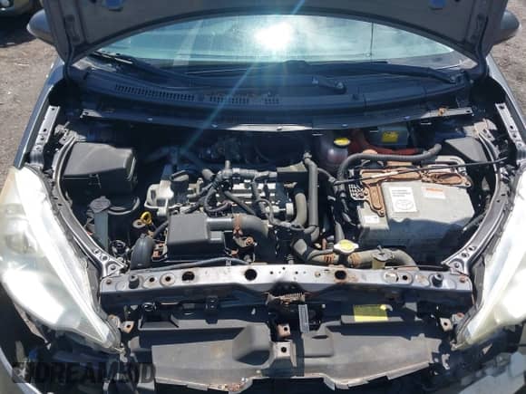 2012 Toyota Prius One z VIN JTDKDTB38C1005029, wystawiony jako IAAI lot #42611718 z przebiegiem 111 805 mil mil oraz . Historia ofert i sprzedaży dostępna na DreamBid. Obrazek 10.