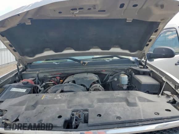 2008 Chevrolet Silverado 1500 2LT z VIN 2GCEK133981130094, wystawiony jako Copart lot #71522615 z przebiegiem 213 184 mil mil oraz Szkoda całkowita • Salvage title. Historia ofert i sprzedaży dostępna na DreamBid. Obrazek 11.