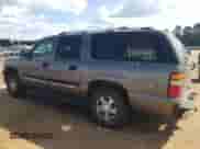 2002 Chevrolet Suburban LS z VIN 3GNEC16ZX2G133511, wystawiony jako Copart lot #74059784 z przebiegiem Nie podano mil oraz Szkoda całkowita • Salvage title. Historia ofert i sprzedaży dostępna na DreamBid. Obrazek 1.