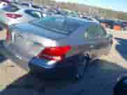 2011 Hyundai Equus Signature z VIN KMHGH4JF1BU034473, wystawiony jako IAAI lot #41263133 z przebiegiem 251 228 mil mil oraz . Historia ofert i sprzedaży dostępna na DreamBid. Obrazek 4.