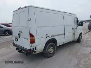 2004 Dodge Sprinter with VIN WD2PD644845608648, listed as a IAAI auction lot 41802248 with 356,578 mi miles and . Bid and sale history available at DreamBid. Image 4.