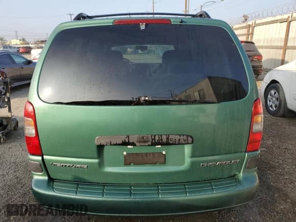 2000 Chevrolet Venture LT 1SD с VIN 1GNDX03E7YD172283, выставлен на аукционе Copart как лот 87128294 с пробегом 159 283 миль миль и Чистый • Clean title. История ставок и продаж доступна на DreamBid. Изображение 6.