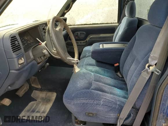 1997 Chevrolet Silverado 1500 z VIN 1GCEK14M7VE226257, wystawiony jako Copart lot #70229755 z przebiegiem 132 114 mil mil oraz Czysty tytuł • Clean title. Historia ofert i sprzedaży dostępna na DreamBid. Obrazek 7.