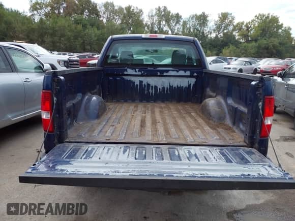 2007 Ford F-150 XL with VIN 1FTRF12297KC11416, listed as a IAAI auction lot 43347135 with 67,448 mi miles and . Bid and sale history available at DreamBid. Image 17.