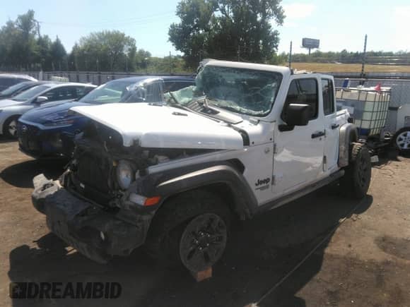 2021 Jeep Wrangler Unlimited Sport с VIN 1C4HJXKNXMW703657, выставлен на аукционе IAAI как лот 37132498 с пробегом Не указан миль и . История ставок и продаж доступна на DreamBid. Изображение 18.