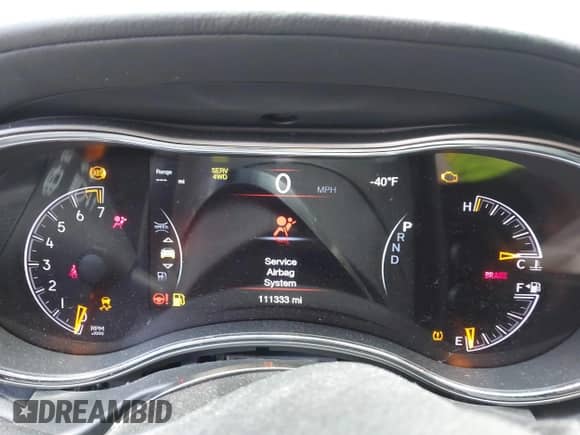 2018 Jeep Grand Cherokee Overland with VIN 1C4RJFCG7JC341816, listed as a IAAI auction lot 42031339 with 111,333 mi miles and . Bid and sale history available at DreamBid. Image 7.