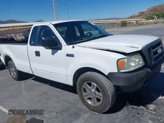 2007 Ford F-150 XL with VIN 1FTRF12W47KC02366, listed as a IAAI auction lot 42814800 with 117,250 mi miles and . Bid and sale history available at DreamBid. Image 1.