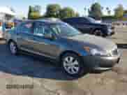 2008 Honda Accord EX-L z VIN 1HGCP26888A083248, wystawiony jako Copart lot #89918435 z przebiegiem 164 247 mil mil oraz Szkoda całkowita • Salvage title. Historia ofert i sprzedaży dostępna na DreamBid. Obrazek 4.