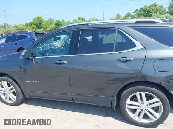 2020 Chevrolet Equinox Premier с VIN 2GNAXXEV2L6267317, выставлен на аукционе IAAI как лот 42539329 с пробегом 36 567 миль миль и . История ставок и продаж доступна на DreamBid. Изображение 15.
