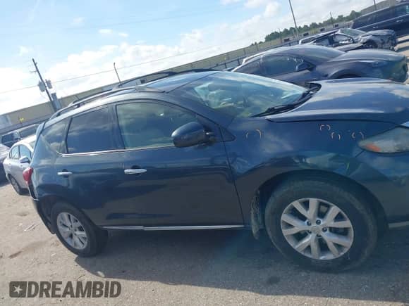 2013 Nissan Murano S с VIN JN8AZ1MU4DW205969, выставлен на аукционе IAAI как лот 42823246 с пробегом 148 509 миль миль и . История ставок и продаж доступна на DreamBid. Изображение 13.