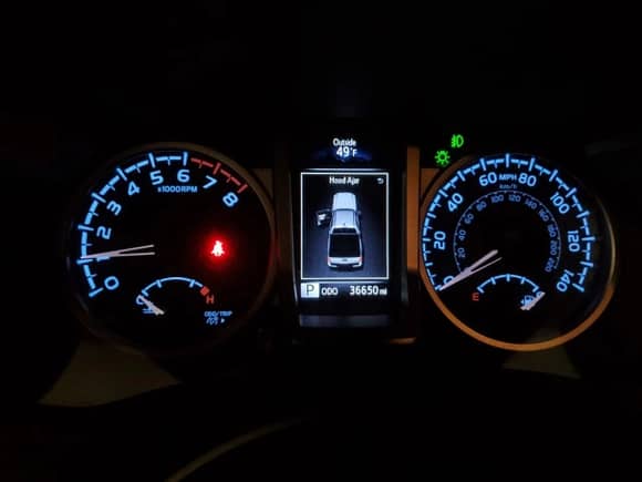 2021 Toyota Tacoma Limited with VIN 3TMGZ5ANXMM430133, listed as a Copart auction lot 57884415 with 36,650 mi miles and Salvage title. Bid and sale history available at DreamBid. Image 9.
