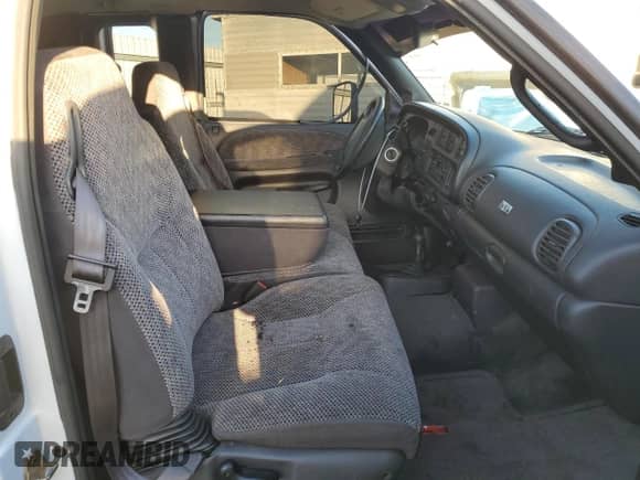 2001 Dodge 3500 with VIN 1B7MF33611J232152, listed as a Copart auction lot 86854964 with 62,476 mi miles and Salvage title. Bid and sale history available at DreamBid. Image 7.