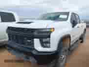 2020 Chevrolet Silverado 2500HD Work Truck z VIN 1GC1YLE77LF196167, wystawiony jako IAAI lot #42223463 z przebiegiem 144 104 mil mil oraz . Historia ofert i sprzedaży dostępna na DreamBid. Obrazek 17.